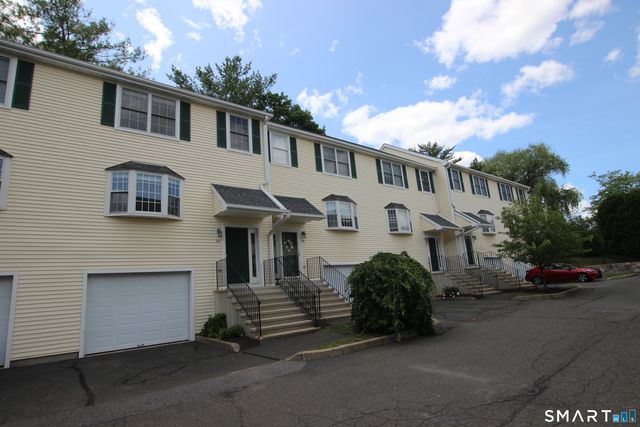 22 Main Street 5-32, Danbury, CT 06810