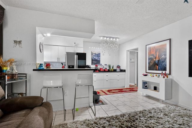 1820 Venice Park Dr 102, North Miami, FL 33181