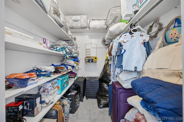 2014 Harvard, Miami, OK 74354