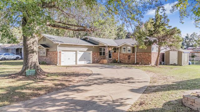 2014 Harvard, Miami, OK 74354