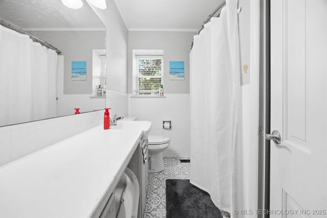 2014 Harvard, Miami, OK 74354