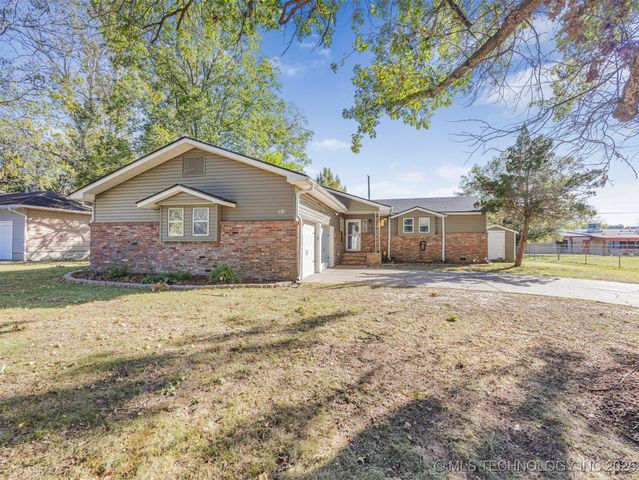 2014 Harvard, Miami, OK 74354