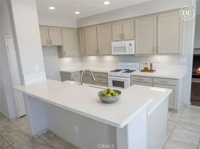 11907 Wallflower Court, Adelanto, CA 92301