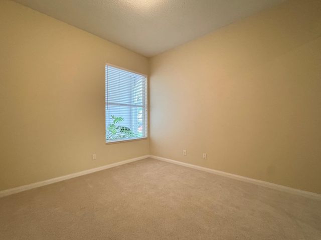 5216 SE Sweetbrier Terrace, Hobe Sound, FL 33455