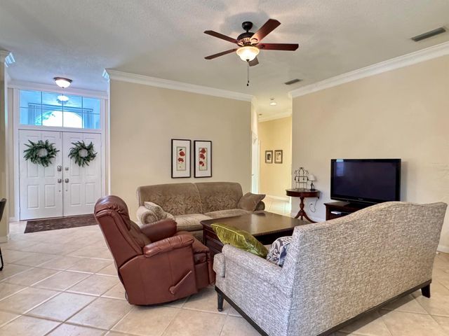 5216 SE Sweetbrier Terrace, Hobe Sound, FL 33455