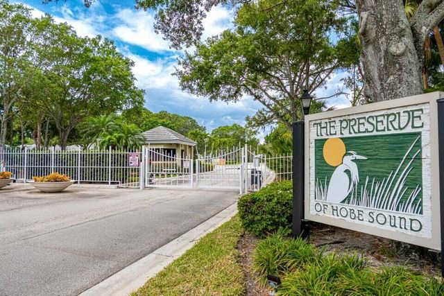5216 SE Sweetbrier Terrace, Hobe Sound, FL 33455