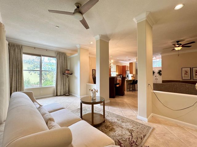 5216 SE Sweetbrier Terrace, Hobe Sound, FL 33455
