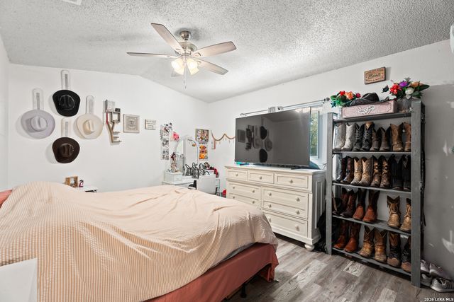 10502 Kinderhook, San Antonio, TX 78245