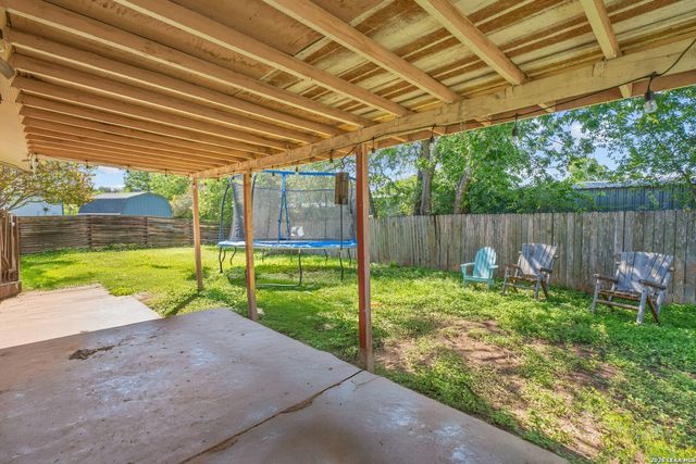 10502 Kinderhook, San Antonio, TX 78245
