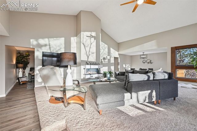 530 Buckeye Drive, Colorado Springs, CO 80919