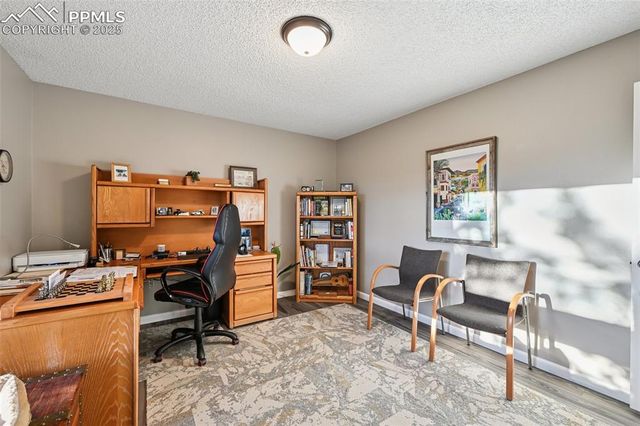 530 Buckeye Drive, Colorado Springs, CO 80919