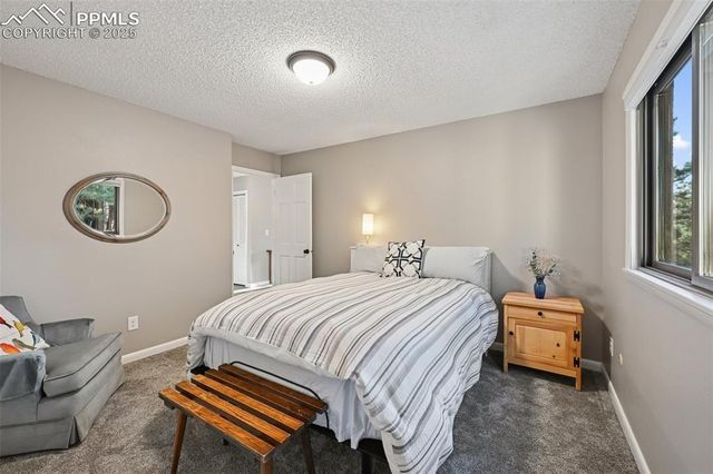 530 Buckeye Drive, Colorado Springs, CO 80919