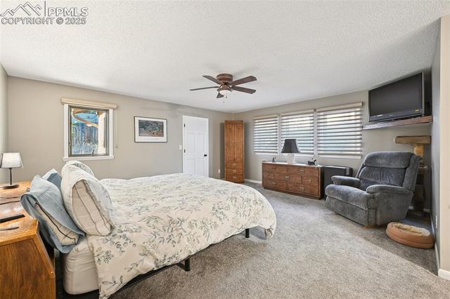 530 Buckeye Drive, Colorado Springs, CO 80919