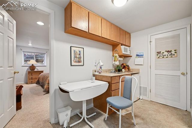 530 Buckeye Drive, Colorado Springs, CO 80919