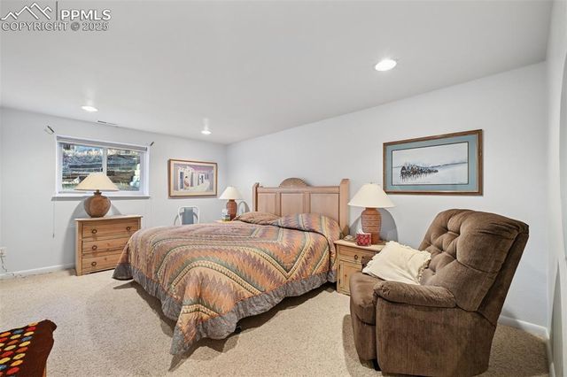 530 Buckeye Drive, Colorado Springs, CO 80919