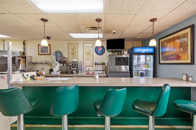 23594 HOOVER Road, Warren, MI 48089