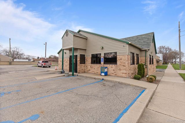 23594 HOOVER Road, Warren, MI 48089