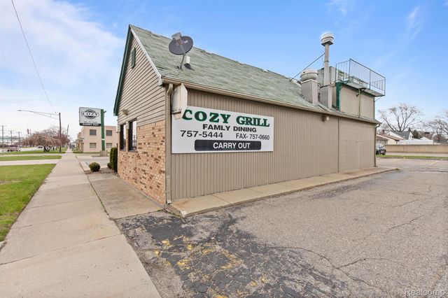 23594 HOOVER Road, Warren, MI 48089