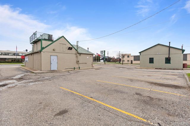 23594 HOOVER Road, Warren, MI 48089