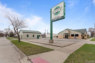 23594 HOOVER Road, Warren, MI 48089