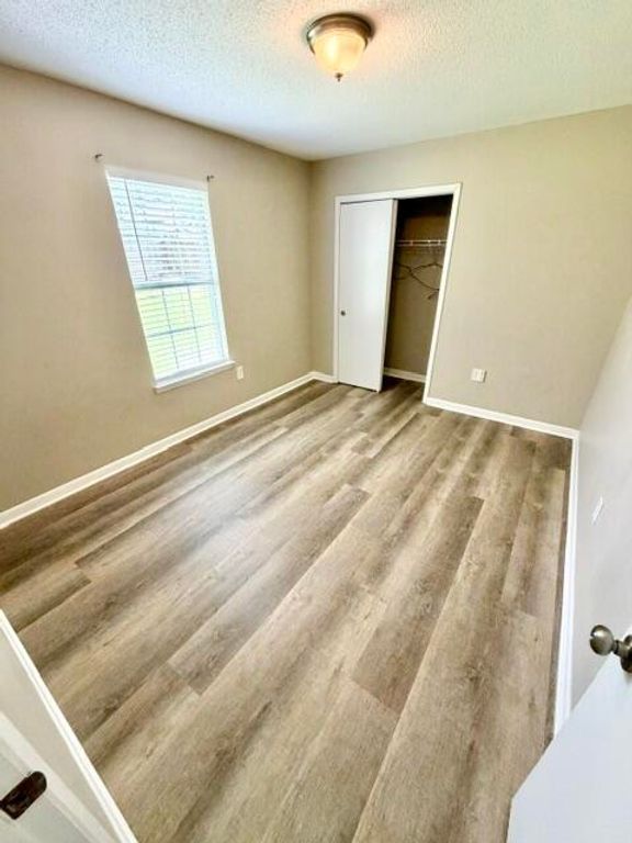 Image 14 of property listing at 1195 Saddle Creek Drive, Fort Walton Beach, FL 32547