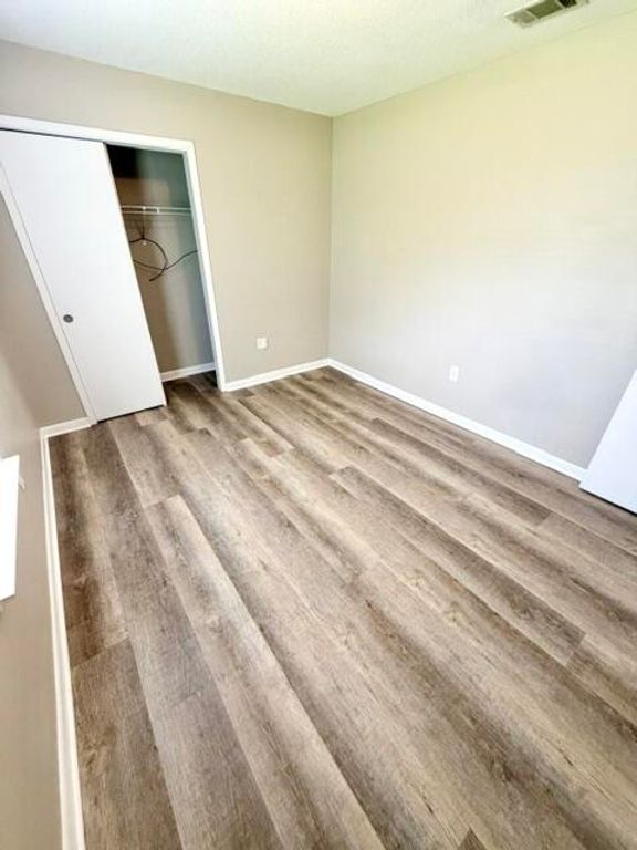 Image 15 of property listing at 1195 Saddle Creek Drive, Fort Walton Beach, FL 32547