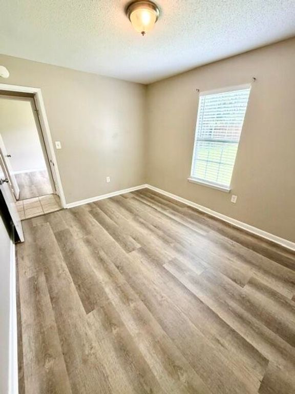 Image 17 of property listing at 1195 Saddle Creek Drive, Fort Walton Beach, FL 32547