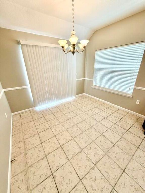 Image 7 of property listing at 1195 Saddle Creek Drive, Fort Walton Beach, FL 32547