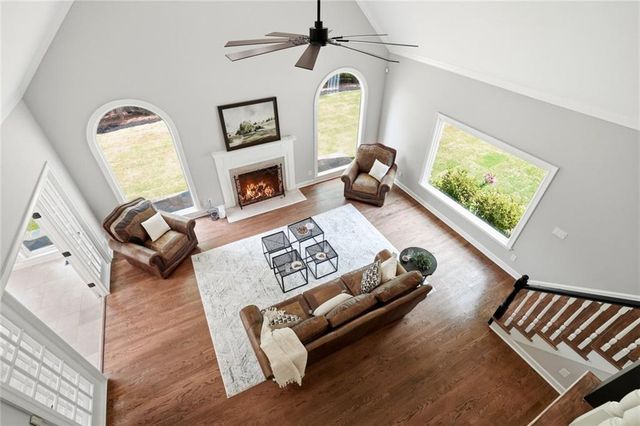 1085 Brooksglen Drive, Roswell, GA 30075