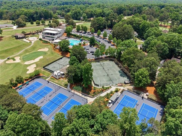 1085 Brooksglen Drive, Roswell, GA 30075