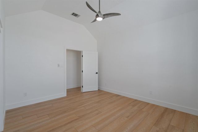 401 Roy Creek LN, Dripping Springs, TX 78620