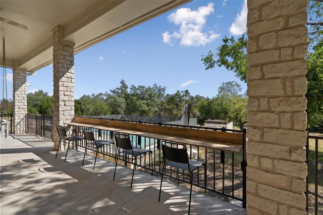 401 Roy Creek LN, Dripping Springs, TX 78620