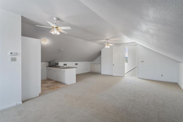 401 Roy Creek LN, Dripping Springs, TX 78620