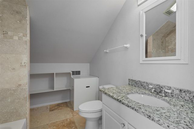 401 Roy Creek LN, Dripping Springs, TX 78620