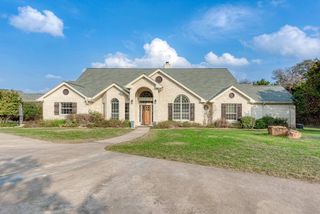 401 Roy Creek LN, Dripping Springs, TX 78620