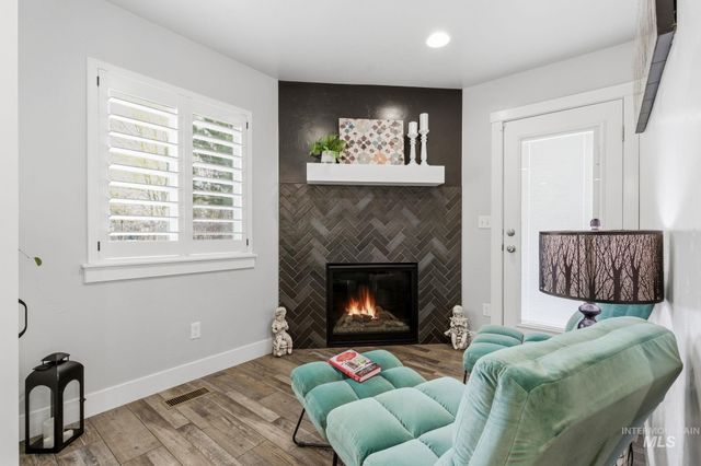 9888 W Campville, Boise, ID 83709