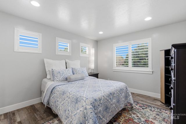 9888 W Campville, Boise, ID 83709