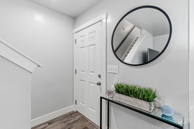 9888 W Campville, Boise, ID 83709