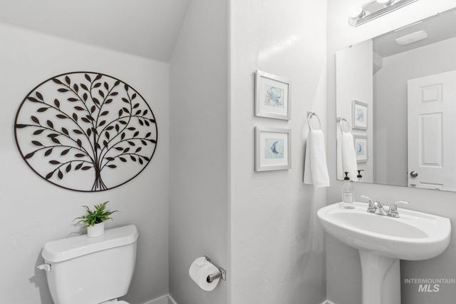 9888 W Campville, Boise, ID 83709