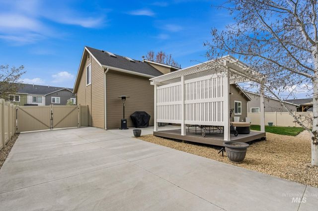 9888 W Campville, Boise, ID 83709
