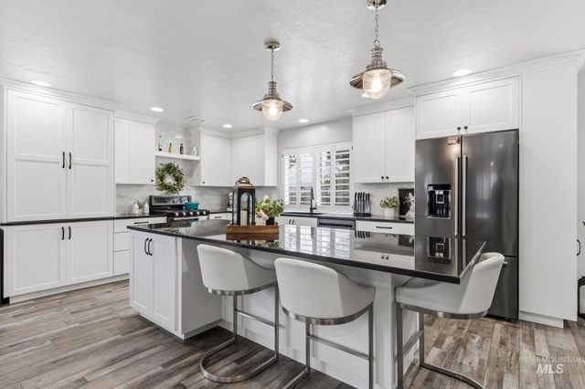 9888 W Campville, Boise, ID 83709