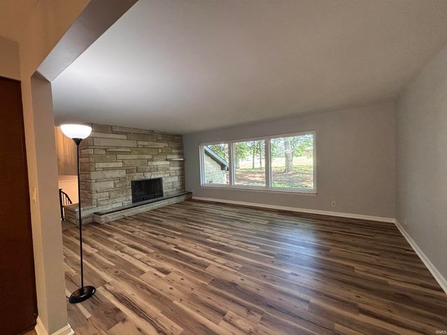 2429 Koring Road, Evansville, IN 47720