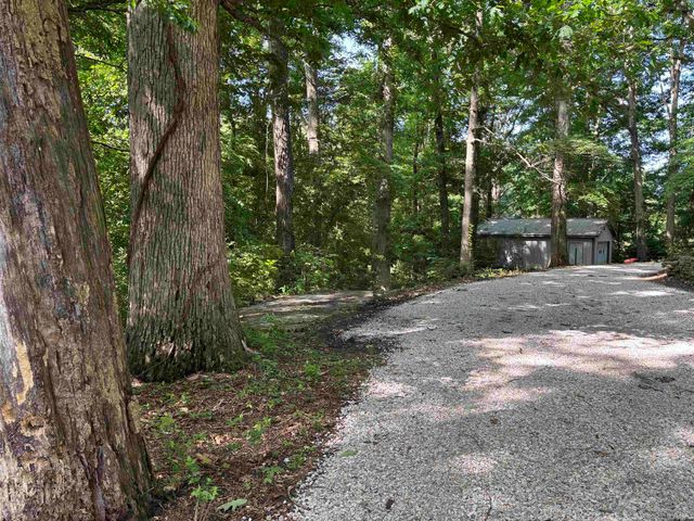 2429 Koring Road, Evansville, IN 47720
