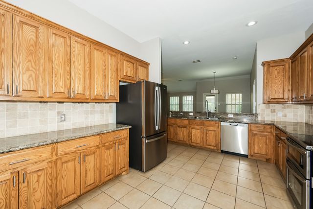 207 Rawhide Street, Waxahachie, TX 75165