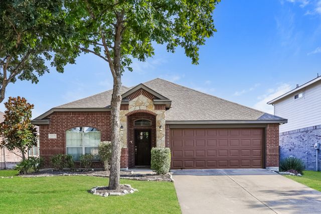 207 Rawhide Street, Waxahachie, TX 75165