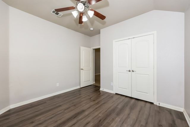 207 Rawhide Street, Waxahachie, TX 75165