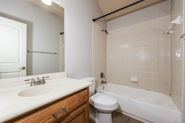 207 Rawhide Street, Waxahachie, TX 75165