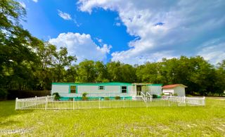8232 SWAN LAKE Road, Melrose, FL 32666