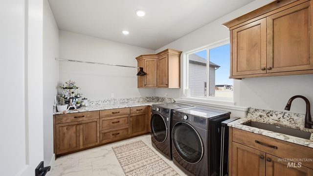 3556 E 3876 N, Kimberly, ID 83341