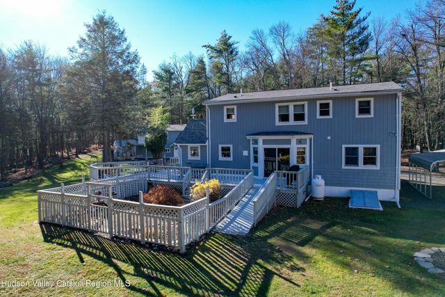 11 Blue Heron Drive, Kingston, NY 12401